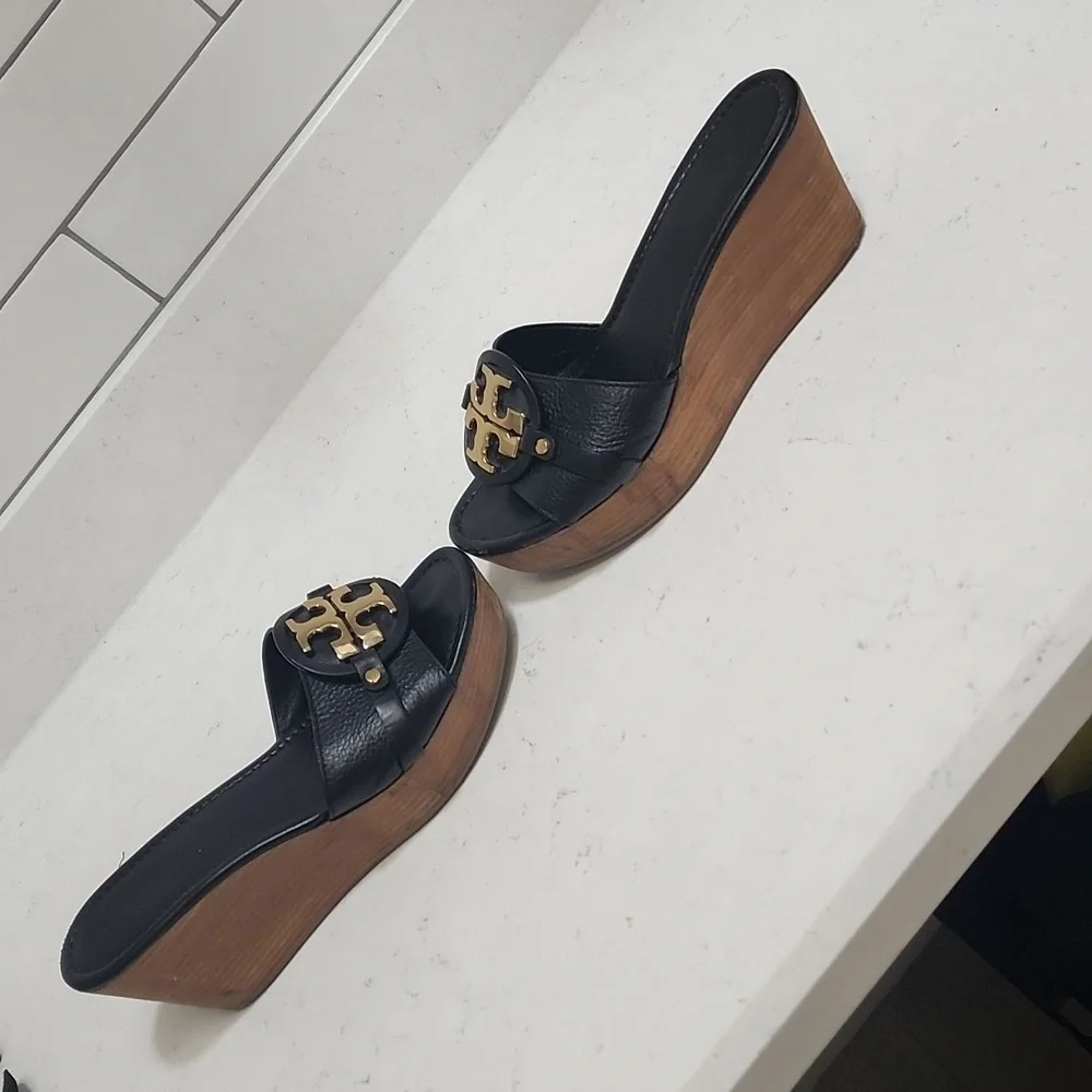 Tory Burch Black Wedges with Gold Logo - Picture 3 of 6